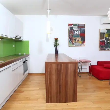 Διαμέρισμα Peni *